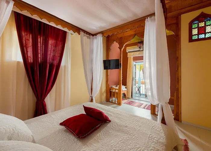 Giorgos' Old Story 2bed Stone House With Private Hamam In The Old Town Tatil Evi Rhodes City